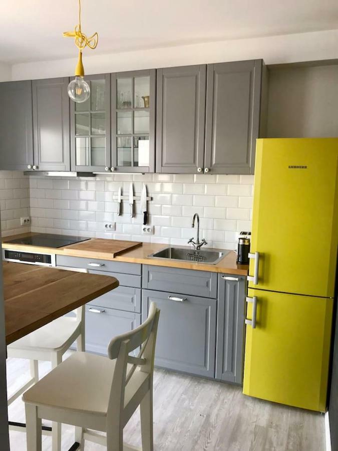 Beautiful Studio Near The Center Of Cluj Bagian luar foto